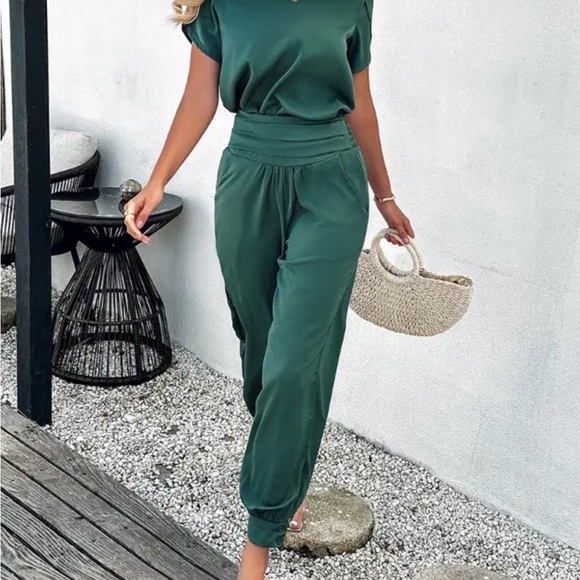 Chic Me Puff Sleeve Top & High Waist Cuffed Pant Set - Picture 5 of 16